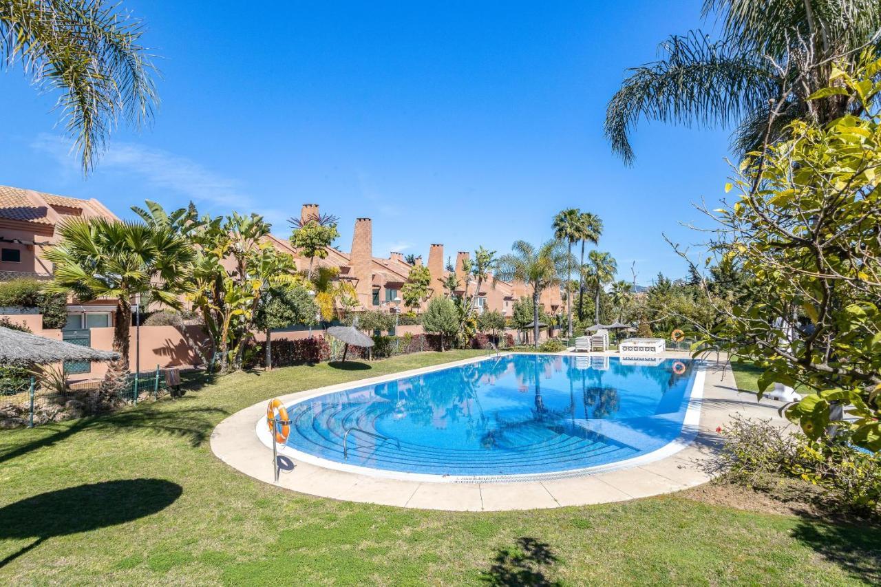 Oleholidays Adosado Mediterraneo Los Monteros 100 M Playa Marbella Bagian luar foto