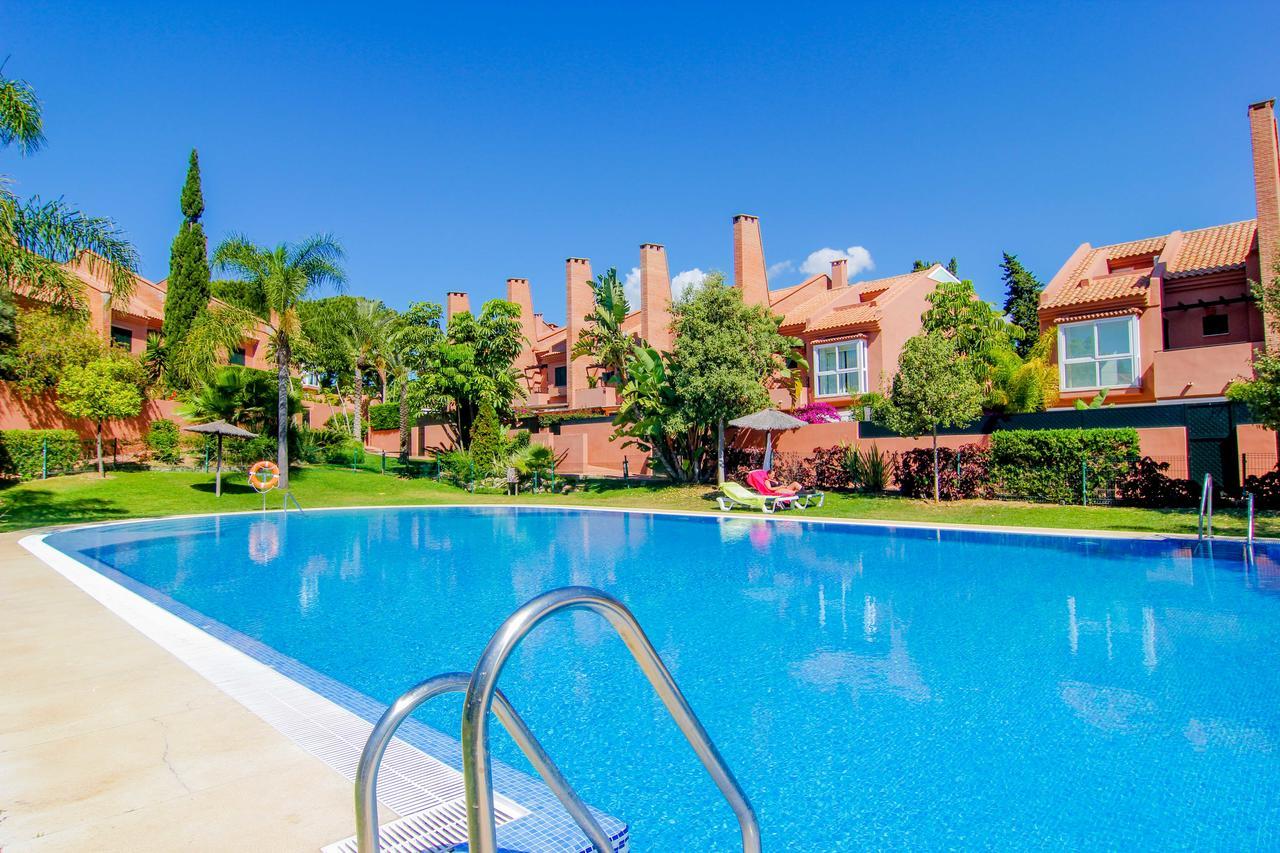 Oleholidays Adosado Mediterraneo Los Monteros 100 M Playa Marbella Bagian luar foto